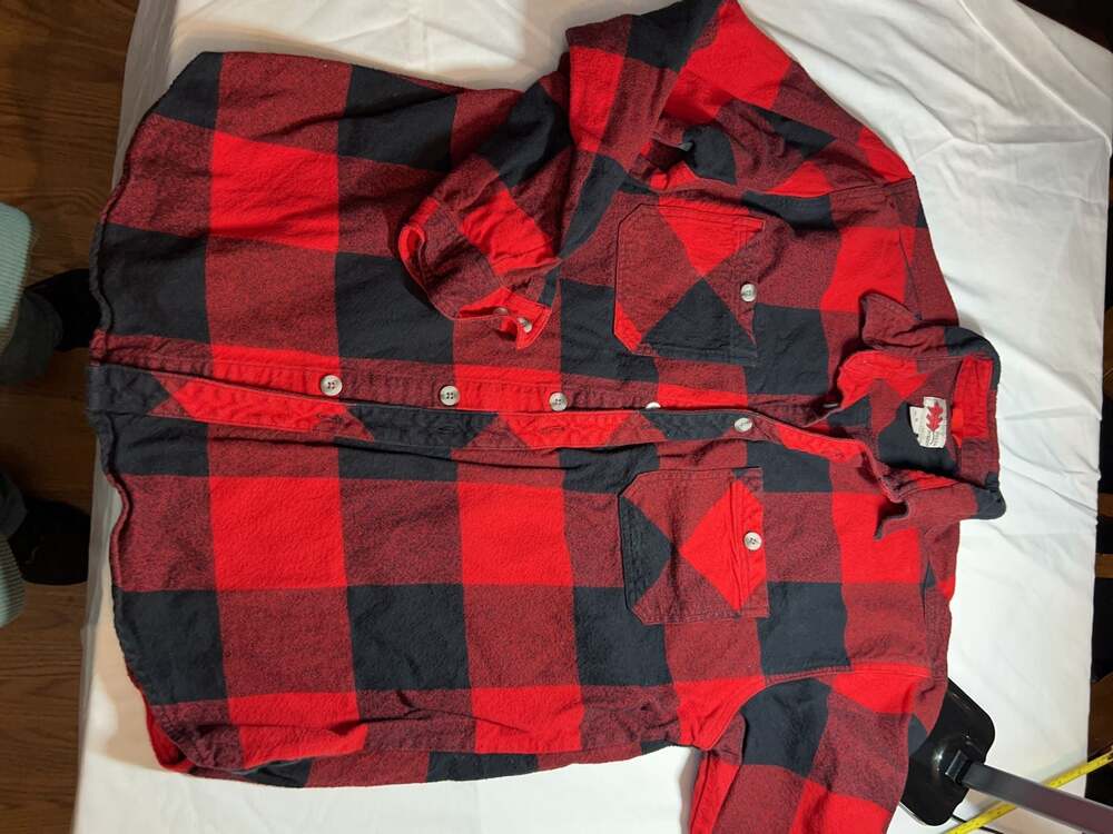 Field & Forest Red Black Buffalo Plaid Flannel Shirt XL